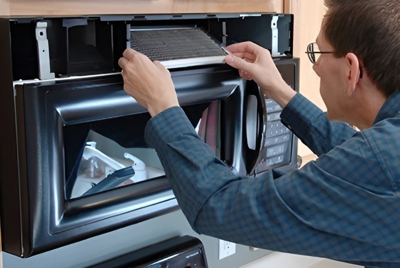 Buld-in Microwave Repair in Tamiami